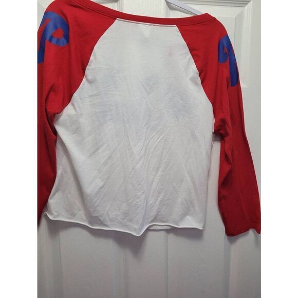 VICTORIA secret Out of Your league Philadelphia Phillies MLB Tee shirts large - Picture 7 of 7